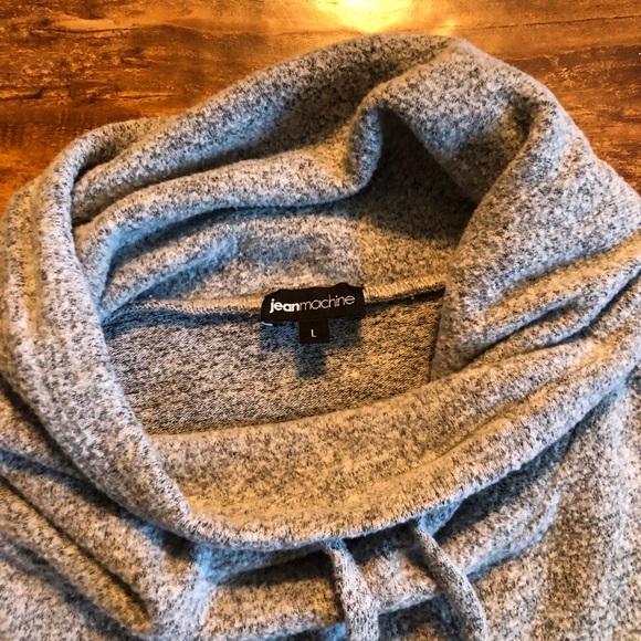 Women’s long sleeve - Picture 2 of 2